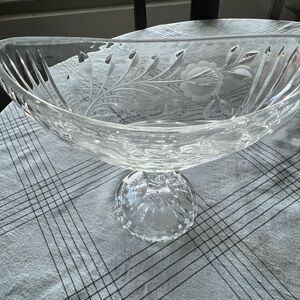 Elegant Clear Glass Etched Bowl